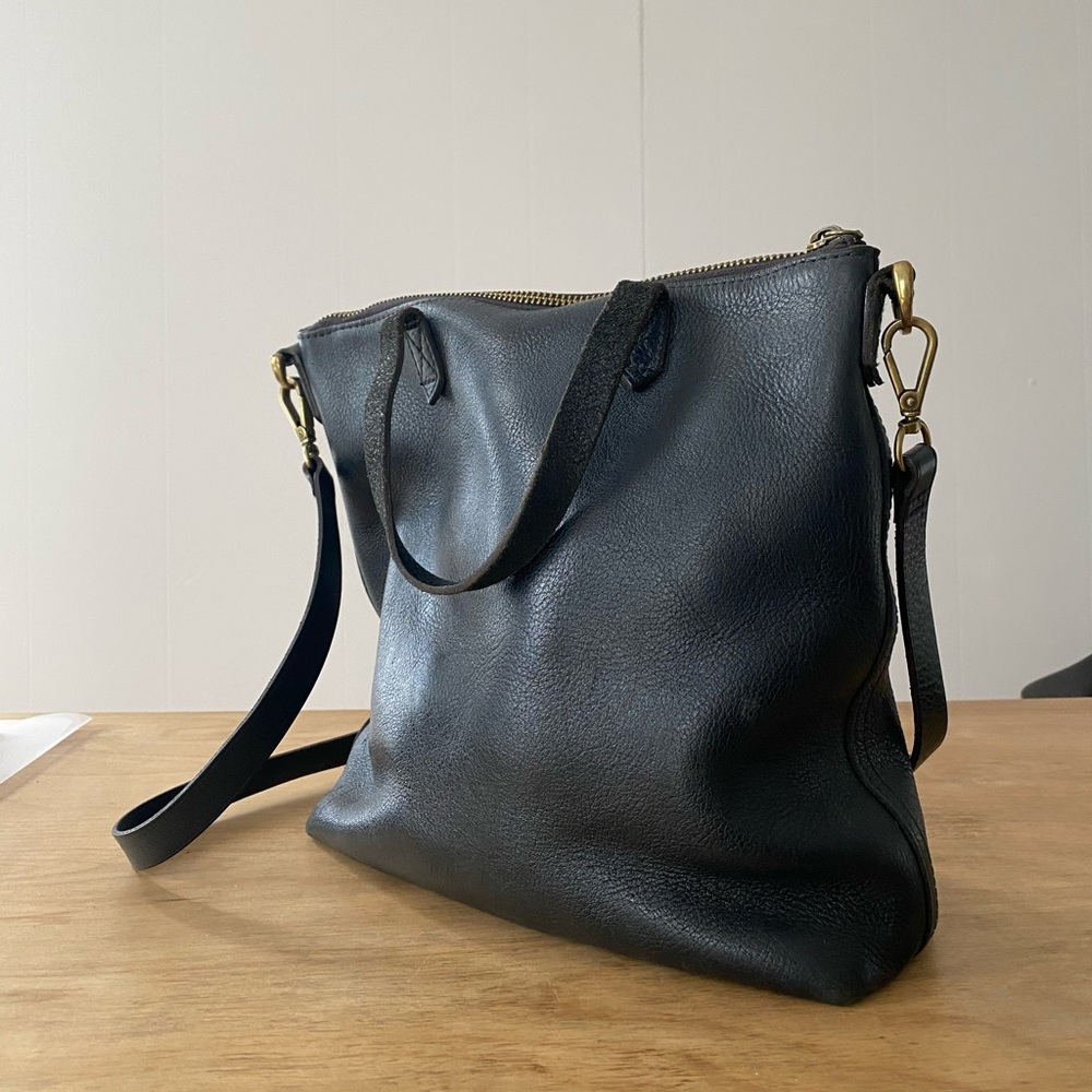 Madewell Black Leather Zip Top Crossbody Bag